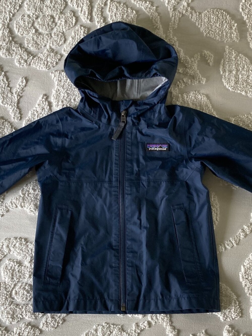 Patagonia Torrentshell 3L Rain Jacket Size 2T